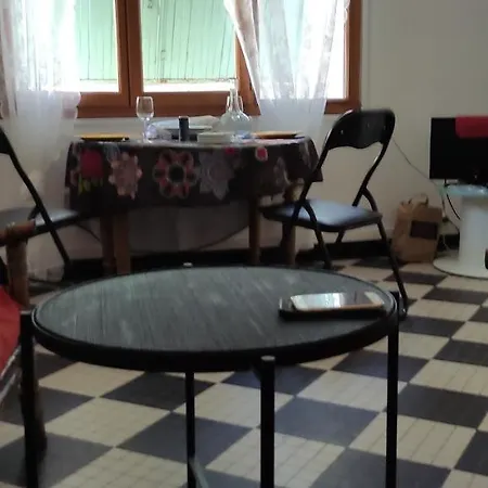 Holiday home Maison Ancienne De Caractere *